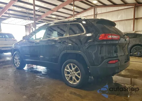 2018 Jeep Cherokee Latitude Plus z USA, uszkodzony, nr VIN 1C4PJLLB0JD504424
